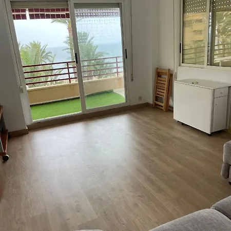 Apartment Apartamento Arenales Primera Linea De Playa